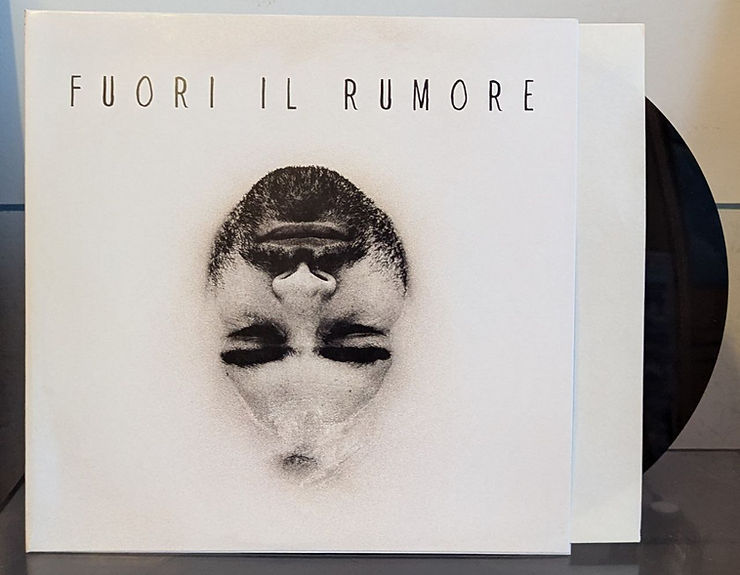 “Fuori il Rumore” l’essenziale e romantico nuovo EP di COSTA – Il Sabato del&nbsp;Vinile
